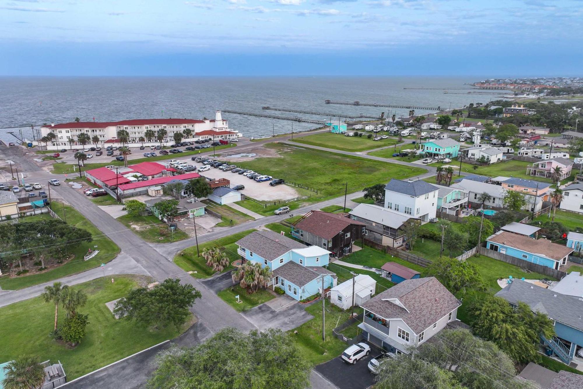 Beautiful Rockport Townhome - Walk To Aransas Bay! Zewnętrze zdjęcie